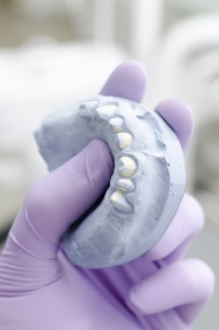 Auxiliar de Prótese Dentária
